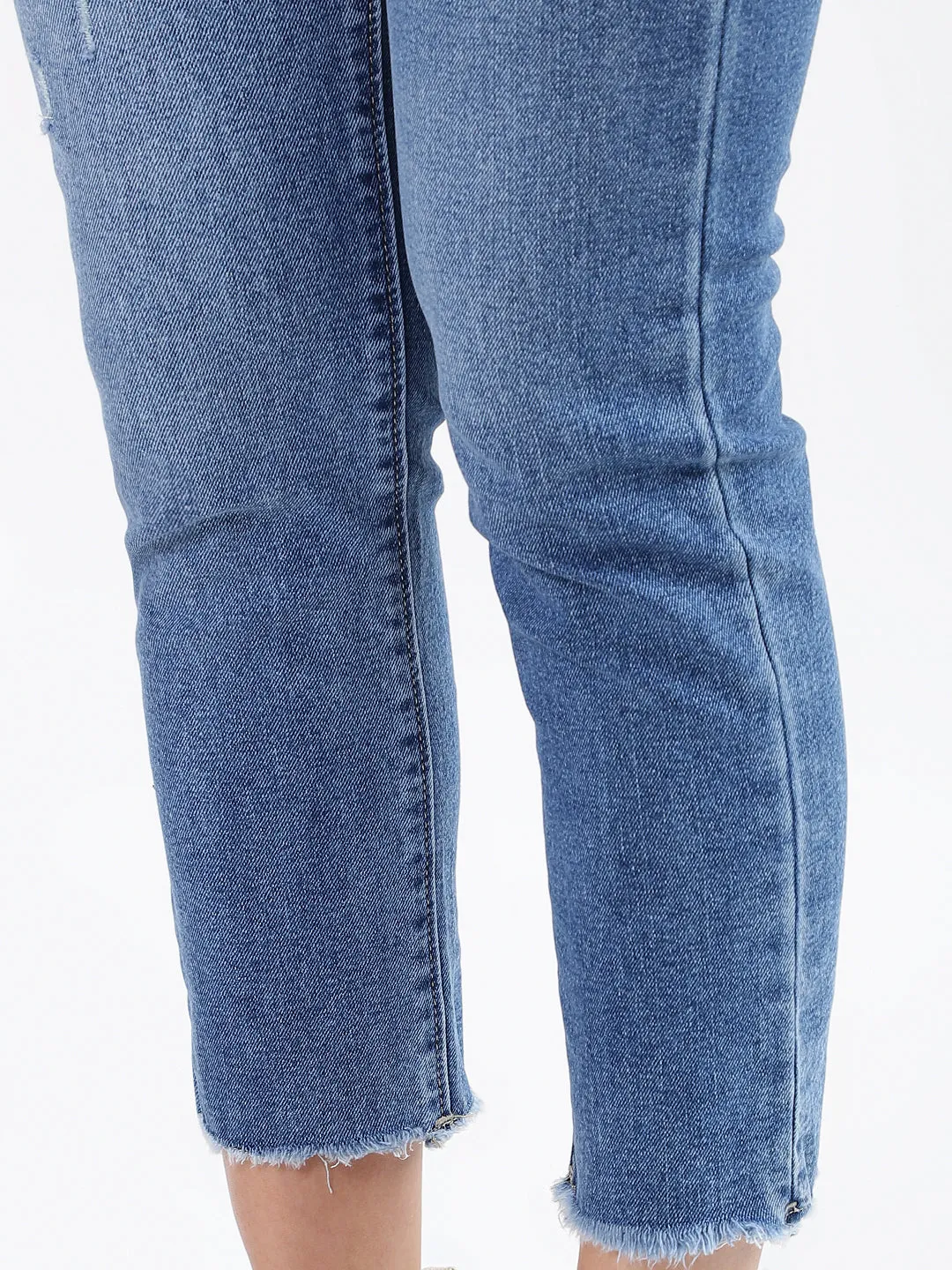 Iconic Women Blue Faded Slim Straight Fit Jeans