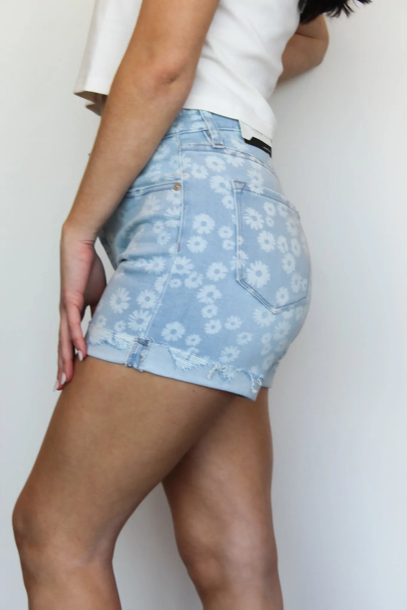 Kancan Daisy Denim Shorts