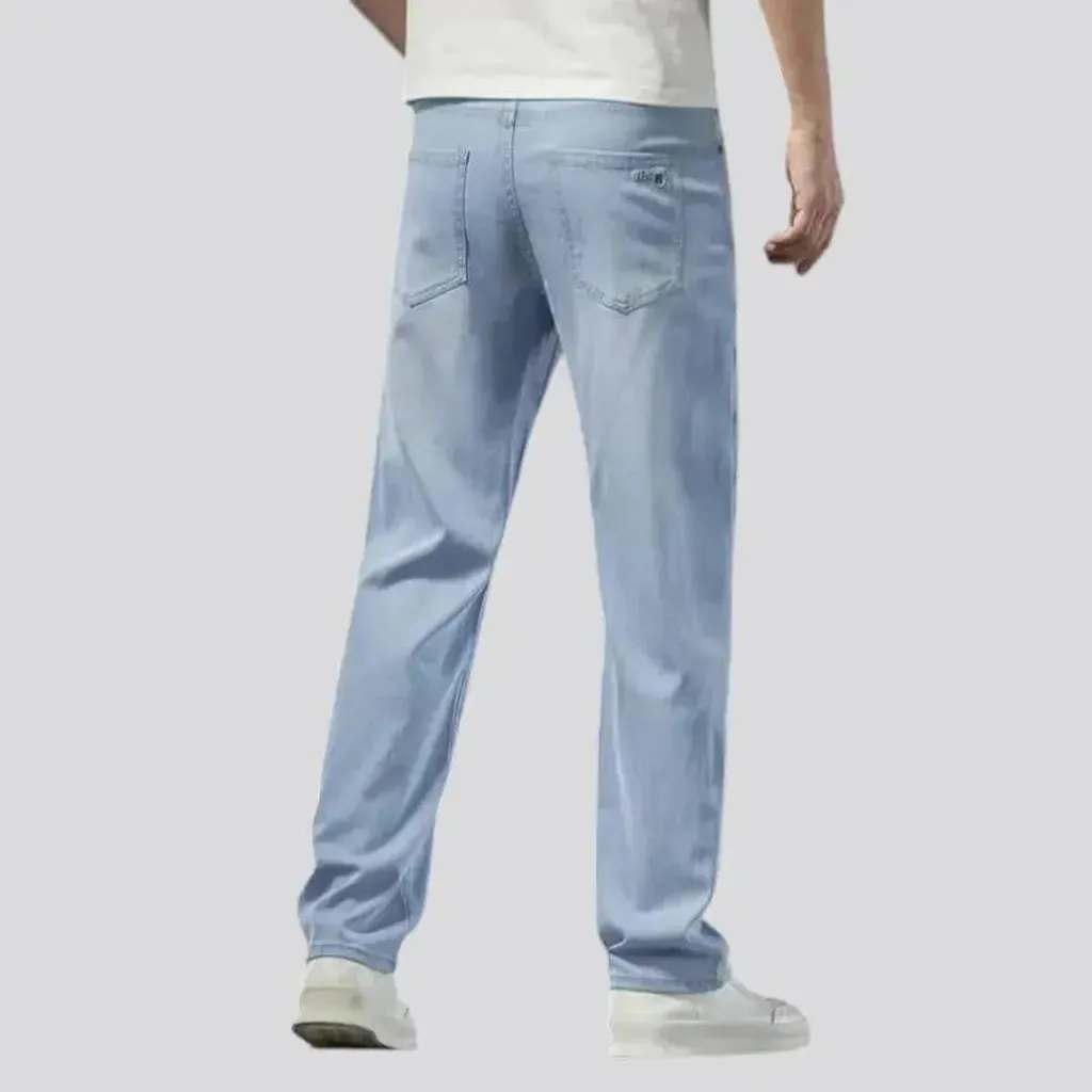 Light-wash men's lyocell jeans