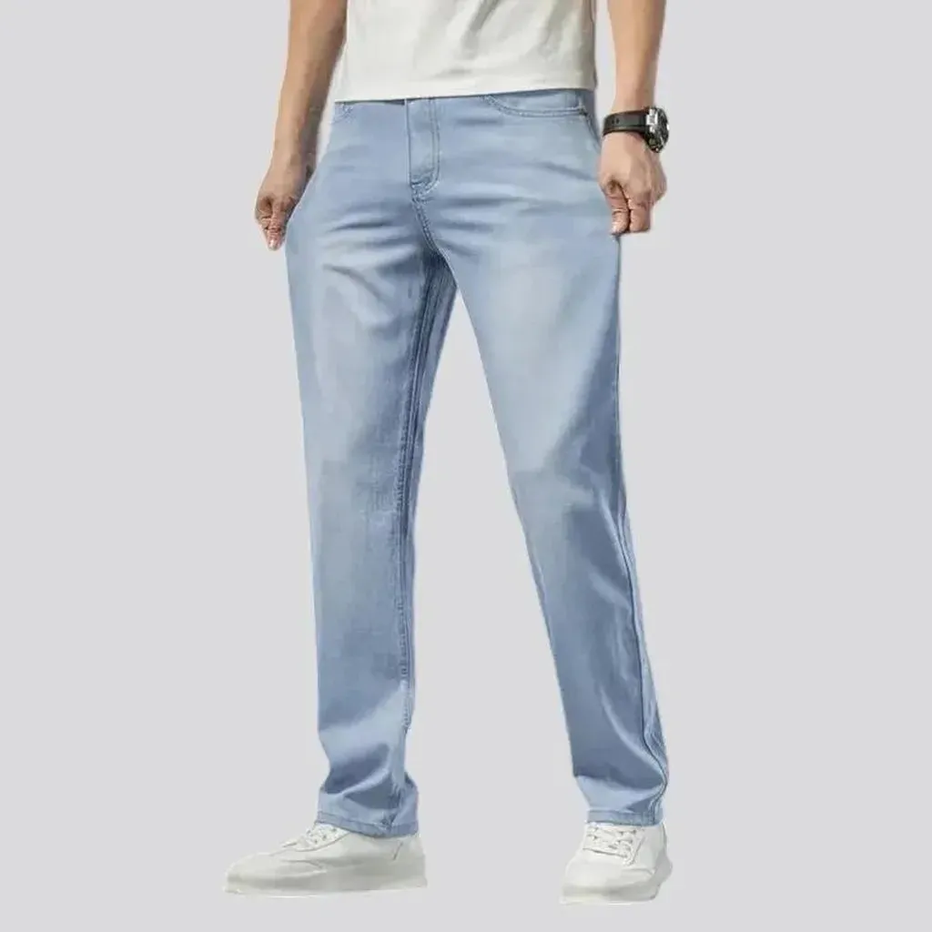 Light-wash men's lyocell jeans